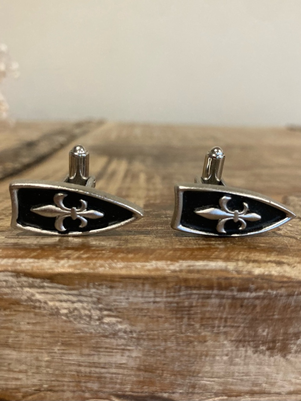 Vintage Hickok Fleur‑de‑Lis Shield Cufflinks USA Made Mid‑Century Men’s Jewelry - Picture 7 of 11